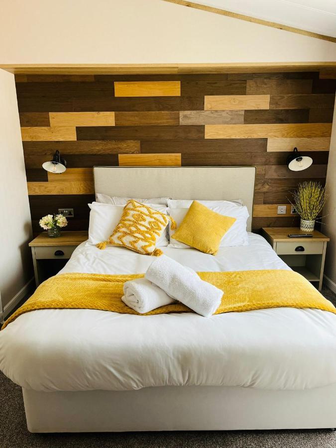 Barakah Lodge With Hot Tub York Ngoại thất bức ảnh